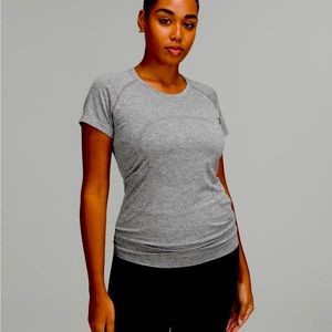 Lululemon Swiftly Tech Short Sleeve dark gray size 8